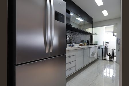 Apartamento para alugar com 96m², 2 quartos e 2 vagasCozinha