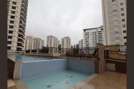Apartamento para alugar com 96m², 2 quartos e 2 vagasÁrea comum - Piscina