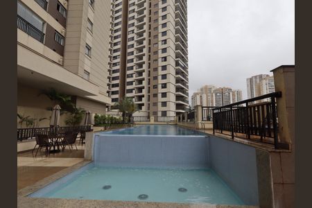 Apartamento para alugar com 96m², 2 quartos e 2 vagasÁrea comum - Piscina