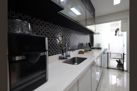 Apartamento para alugar com 96m², 2 quartos e 2 vagasCozinha
