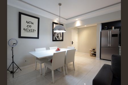 Apartamento para alugar com 96m², 2 quartos e 2 vagasSala