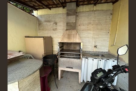 Casa à venda com 55m², 2 quartos e sem vagaÁrea comum - Churrasqueira