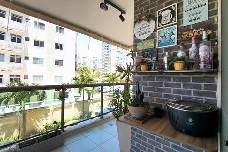 Apartamento para alugar com 69m², 2 quartos e 1 vagaVaranda