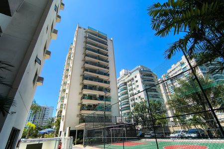 Apartamento para alugar com 69m², 2 quartos e 1 vagaFachada do bloco