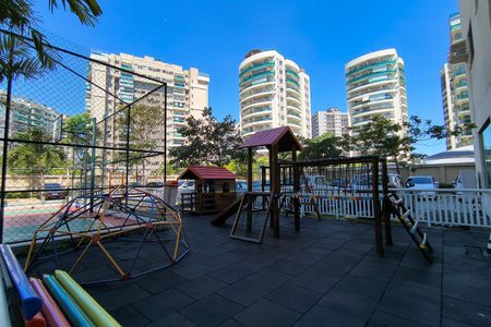 Apartamento para alugar com 69m², 2 quartos e 1 vagaÁrea comum - Playground