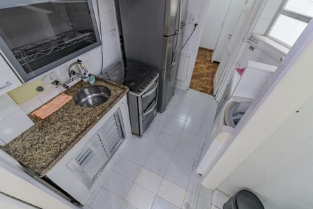 Apartamento à venda com 40m², 1 quarto e sem vagaCozinha e Área de Serviço