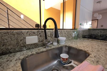 Casa à venda com 178m², 3 quartos e 2 vagasCozinha