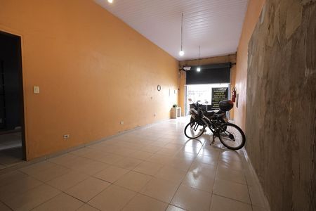 Casa à venda com 178m², 3 quartos e 2 vagasGaragem
