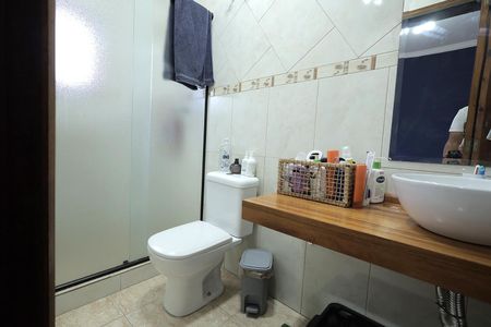 Casa à venda com 178m², 3 quartos e 2 vagasBanheiro Quarto Suíte 1