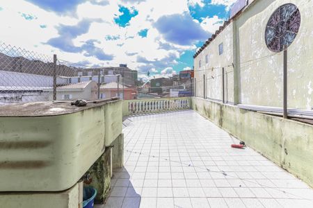 Casa à venda com 176m², 5 quartos e 3 vagasSacada