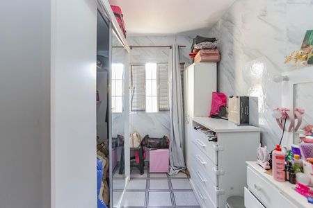 Casa à venda com 176m², 5 quartos e 3 vagasQuarto 3