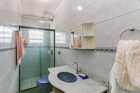 Casa à venda com 176m², 5 quartos e 3 vagasBanheiro