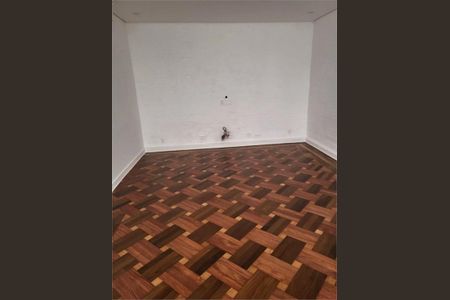 Casa à venda com 3 quartos, 345m² em Água Branca, São Paulo