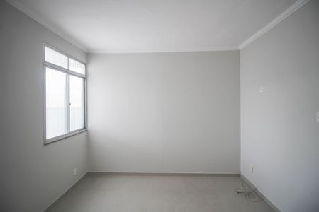 Sala de apartamento para alugar com 1 quarto, 50m² em Centro, Nilópolis