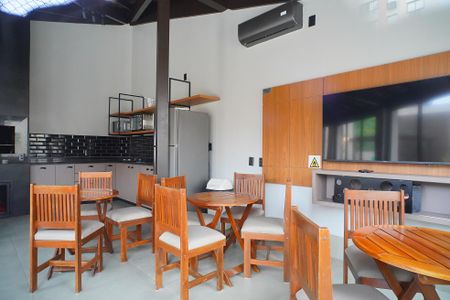 Apartamento para alugar com 66m², 2 quartos e 1 vagaÁrea comum - Salão de festas