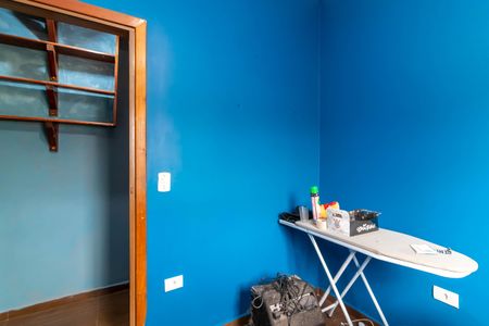 Apartamento para alugar com 220m², 3 quartos e 2 vagas Apartamento para alugar com 220m², 3 quartos e 2 vagasQuarto 2