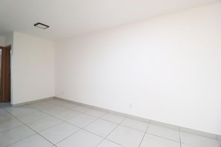 Sala de apartamento para alugar com 2 quartos, 66m² em Granja Marileusa, Uberlândia