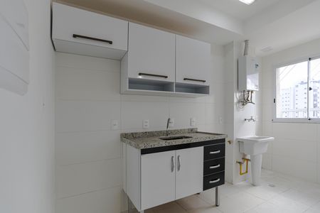 Cozinha de apartamento para alugar com 2 quartos, 49m² em Vila Oliveira, Mogi das Cruzes