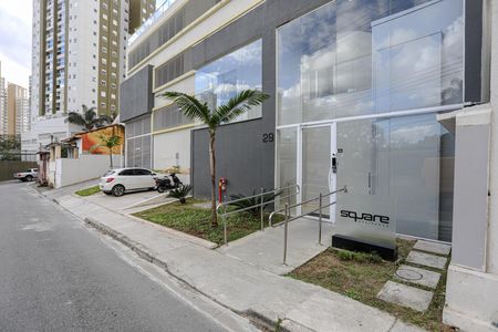Apartamento para alugar com 49m², 2 quartos e 1 vaga Apartamento para alugar com 49m², 2 quartos e 1 vagaFachada