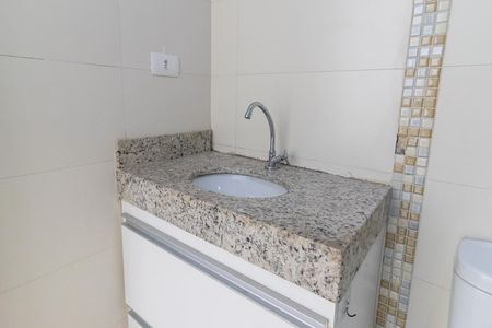 Apartamento para alugar com 92m², 2 quartos e 2 vagasDetalhe do banheiro da suíte