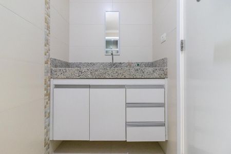 Apartamento para alugar com 92m², 2 quartos e 2 vagasBanheiro social