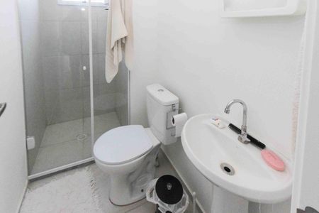 Apartamento à venda com 38m², 2 quartos e sem vaga Apartamento à venda com 38m², 2 quartos e sem vagaBanheiro Social