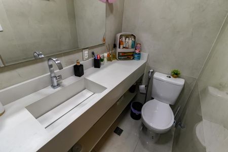 Apartamento à venda com 76m², 3 quartos e 1 vagaBanheiro Corredor