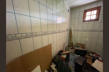 Casa para alugar com 300m², 3 quartos e 2 vagasBanheiro 2