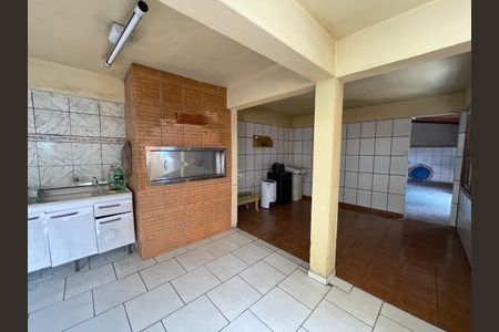 Casa para alugar com 300m², 3 quartos e 2 vagasÁrea comum - Churrasqueira