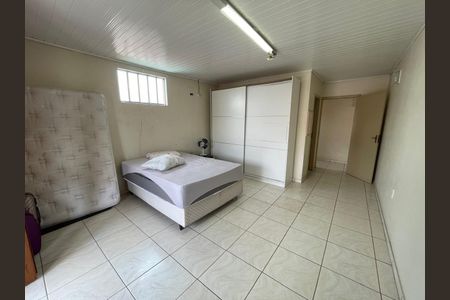 Casa para alugar com 300m², 3 quartos e 2 vagasSuíte