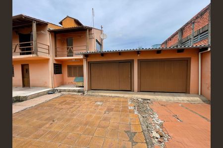 Casa para alugar com 300m², 3 quartos e 2 vagasGaragem