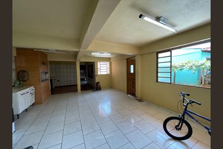 Casa para alugar com 300m², 3 quartos e 2 vagasÁrea comum - Churrasqueira