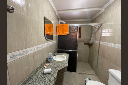 Casa para alugar com 300m², 3 quartos e 2 vagasBanheiro 1