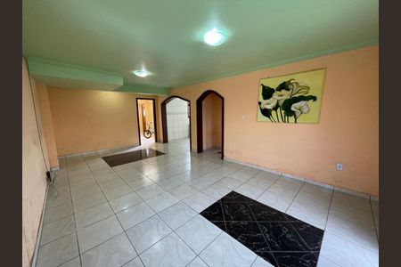 Sala de TV de casa para alugar com 3 quartos, 300m² em Industrial, Novo Hamburgo