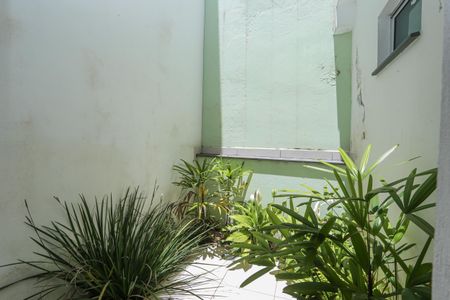 Casa à venda com 89m², 3 quartos e 2 vagasJardim de inverno