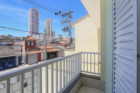 Casa à venda com 89m², 3 quartos e 2 vagasVaranda