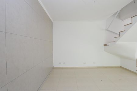 Casa à venda com 89m², 3 quartos e 2 vagasSala