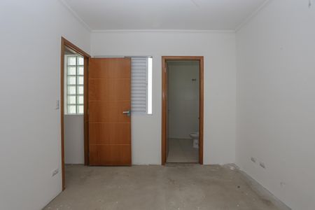 Casa à venda com 89m², 3 quartos e 2 vagasSuite
