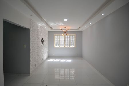 Sala de casa para alugar com 2 quartos, 105m² em Bairro das Graças, Belford Roxo