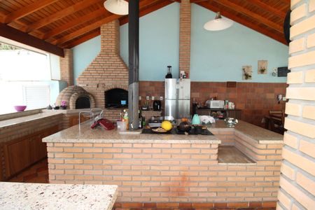 Casa à venda com 373m², 6 quartos e 4 vagasÁrea Comum