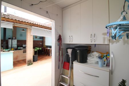 Casa à venda com 373m², 6 quartos e 4 vagasÁrea de Serviço