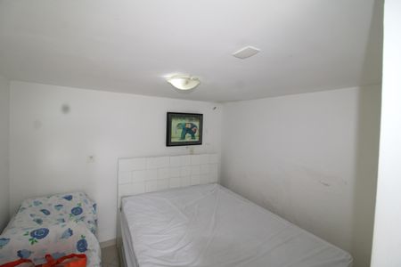 Casa à venda com 373m², 6 quartos e 4 vagasÁrea Comum - Quarto