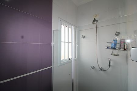 Casa à venda com 373m², 6 quartos e 4 vagasBanheiro