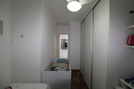 Casa à venda com 373m², 6 quartos e 4 vagasQuarto 3