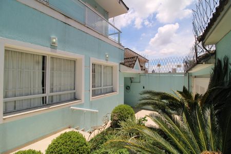 Casa à venda com 373m², 6 quartos e 4 vagasGaragem