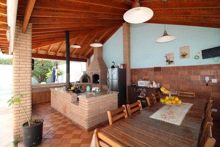 Casa à venda com 373m², 6 quartos e 4 vagasÁrea Comum