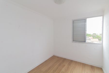 Quarto 1 de apartamento para alugar com 2 quartos, 47m² em Conjunto Residencial José Bonifácio, São Paulo
