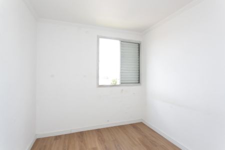 Quarto 1  de apartamento para alugar com 2 quartos, 47m² em Conjunto Residencial José Bonifácio, São Paulo