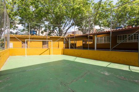 Apartamento para alugar com 47m², 2 quartos e sem vaga Apartamento para alugar com 47m², 2 quartos e sem vagaÁrea comum - Quadra