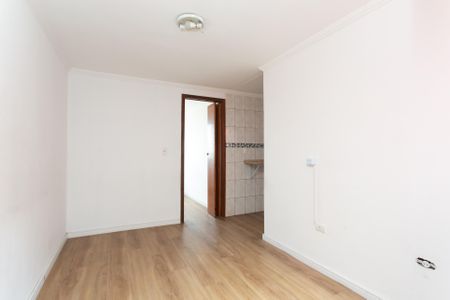 Sala de apartamento para alugar com 2 quartos, 47m² em Conjunto Residencial José Bonifácio, São Paulo